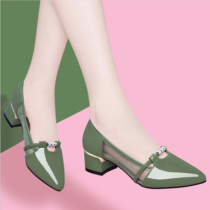 Shallow-toe Patent Leather Pointed-toe Versatile Mid-heel Womens Shoes