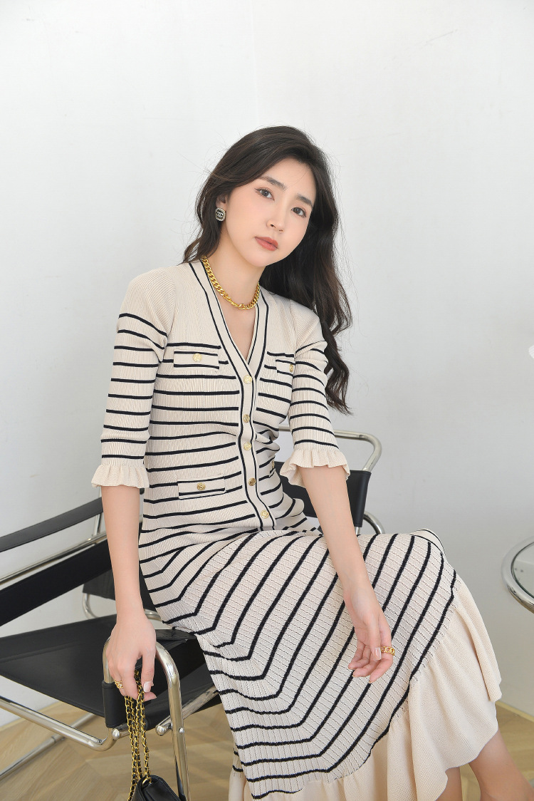 Striped V-Neck Knitted Dress, picture 8 of 9