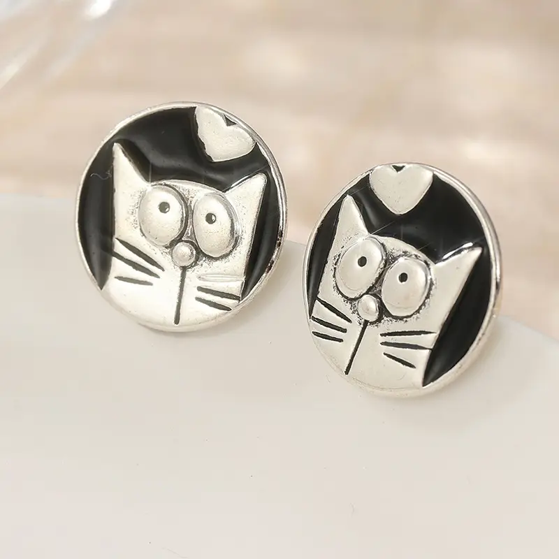 Retro Fashion Creative Women's Earrings