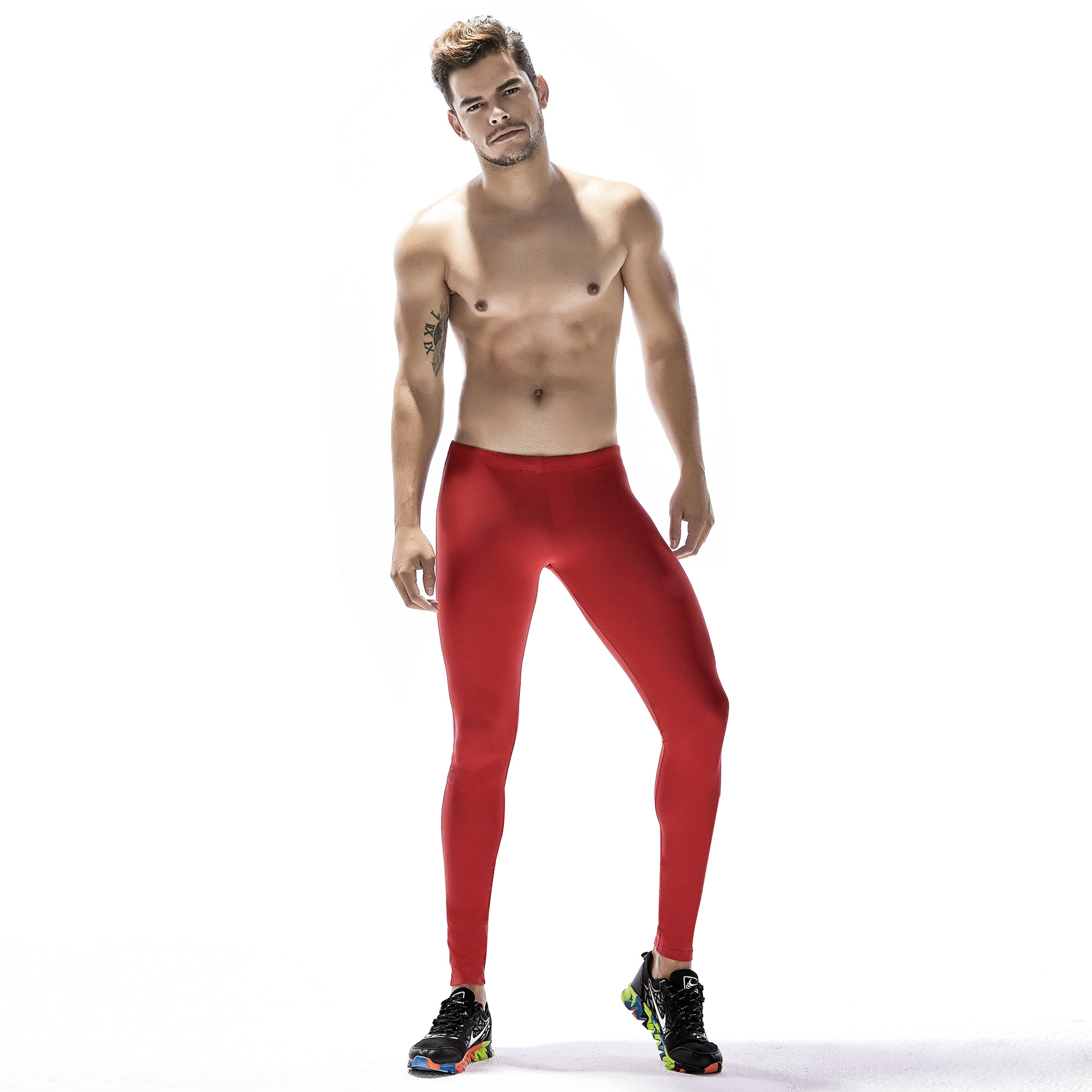 Title 3, Elastic tight-fitting trousers for ultimate com...