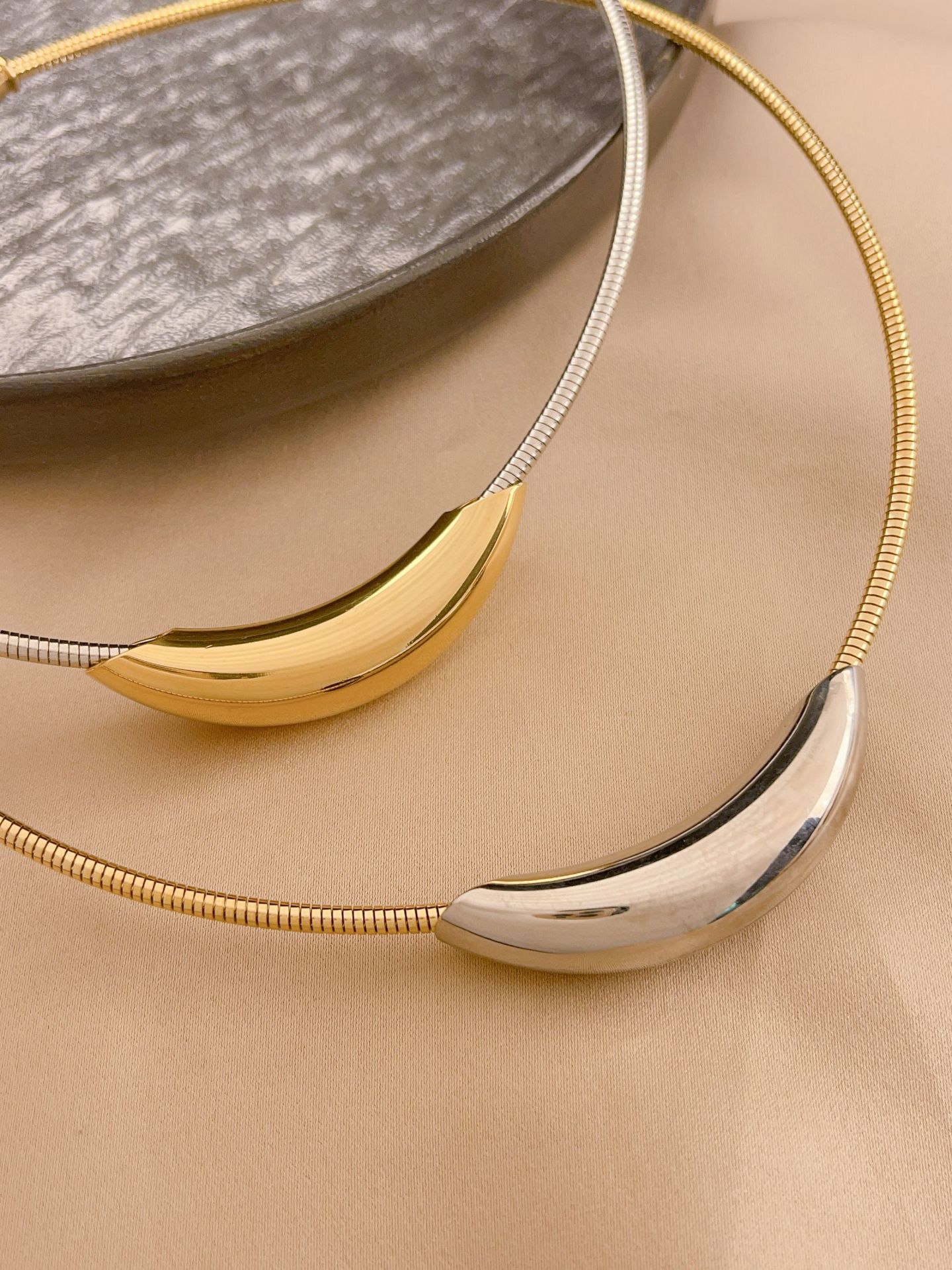 Titanium Steel Necklace Metallic Collar All-match Necklace