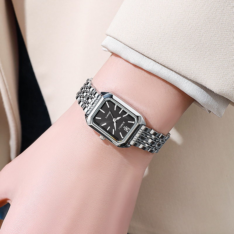 https://cf.cjdropshipping.com/quick/product/510c7630-7f9d-4c37-9b36-eb9c30f5c4f3.jpg