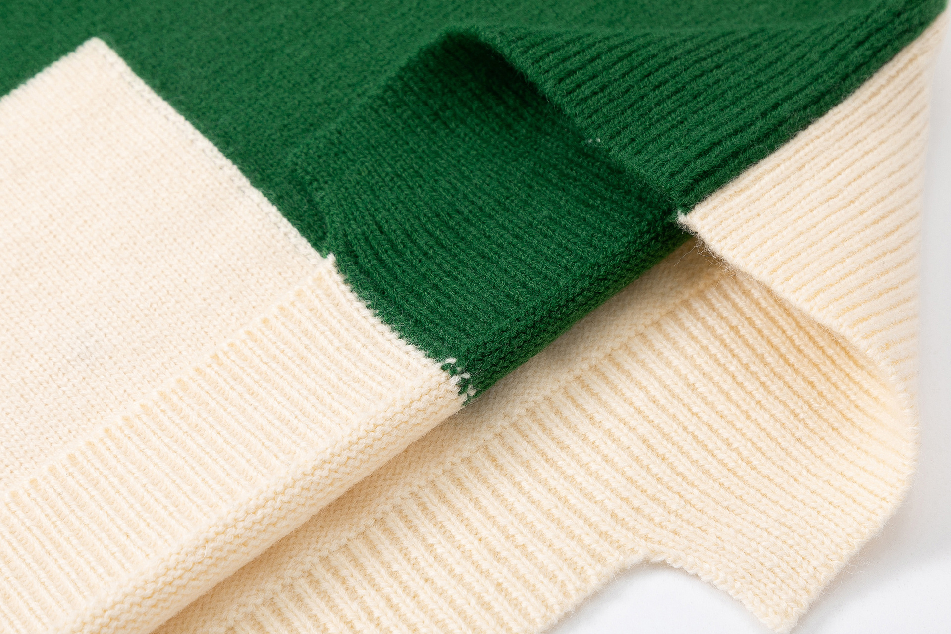 Retro Cartoon Dinosaur Color Matching Sweater