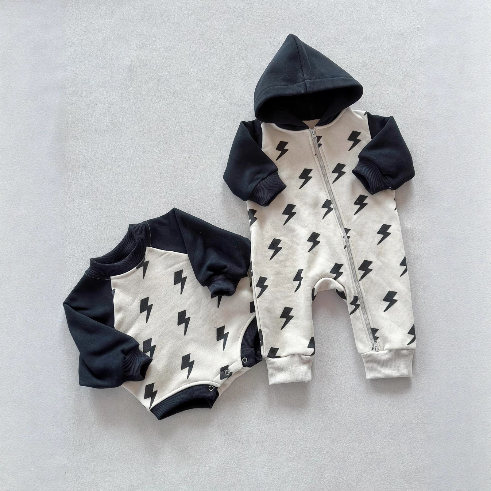 Lightning Printing Of Baby's Long Climbing Suit In Autumn And Winter