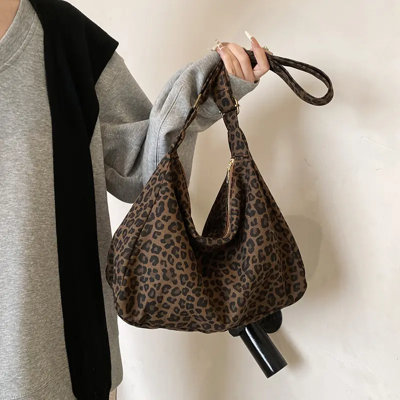 Large Capacity Leopard-Print Shoulder Crossbody Bag