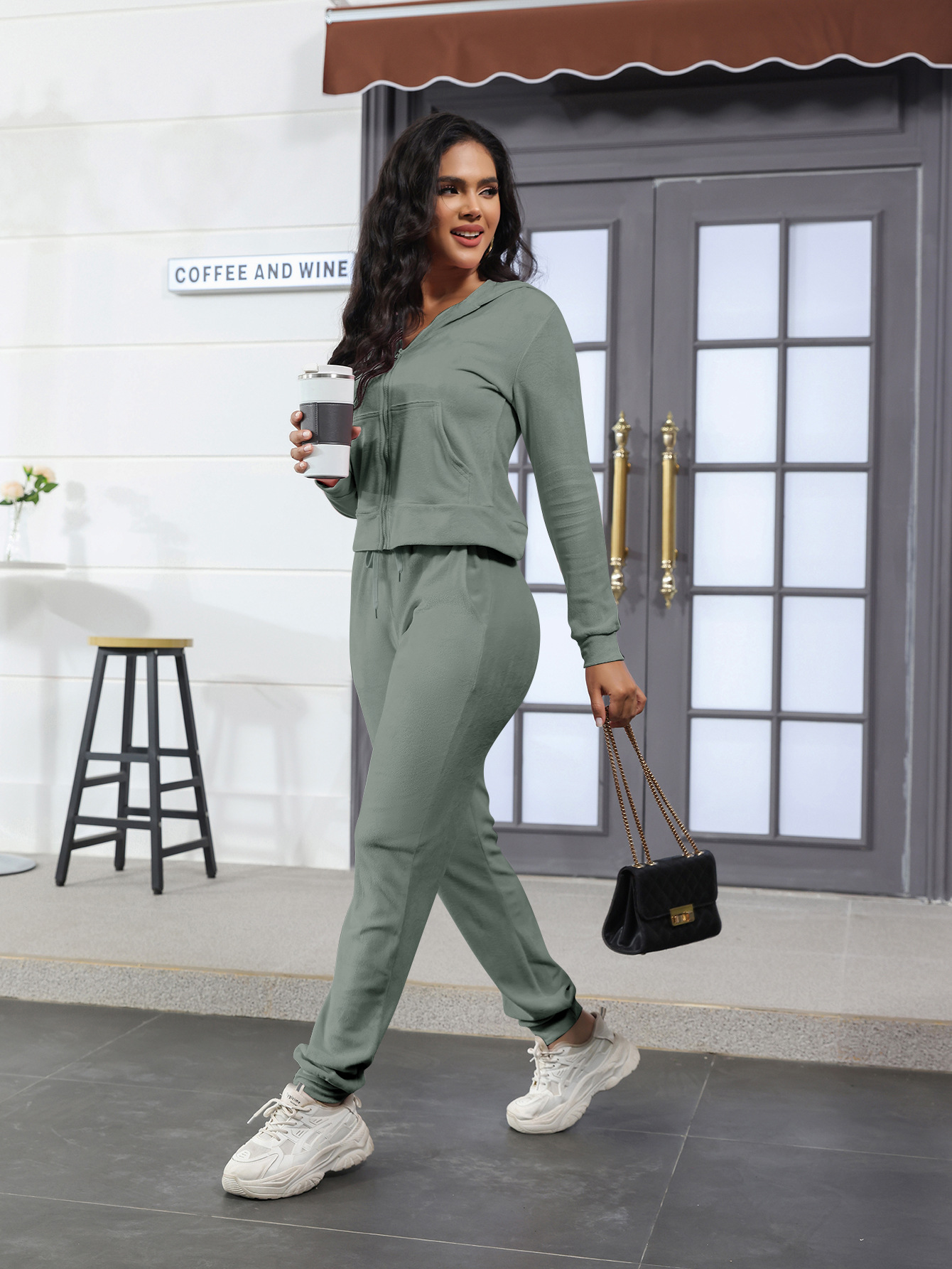 Stylish Casual Two-Piece Set With Golden Mink-Like Fleece And A Hood 51764cff 58a7 42ec B03e F81ae5fa56d9