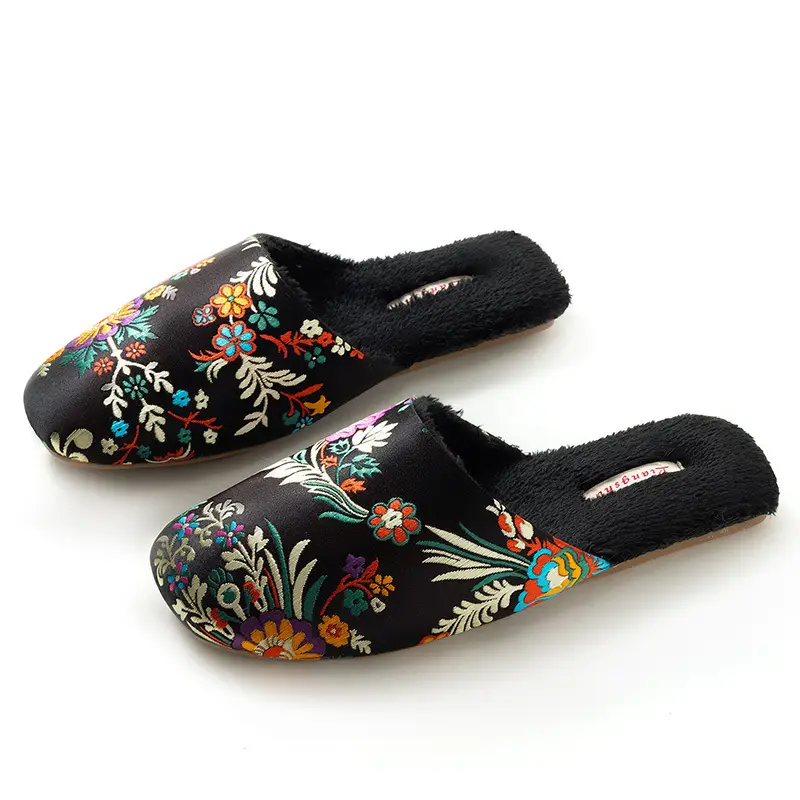 Women's Embroidered Floral Ox-Tendon Sole Plush Slippers