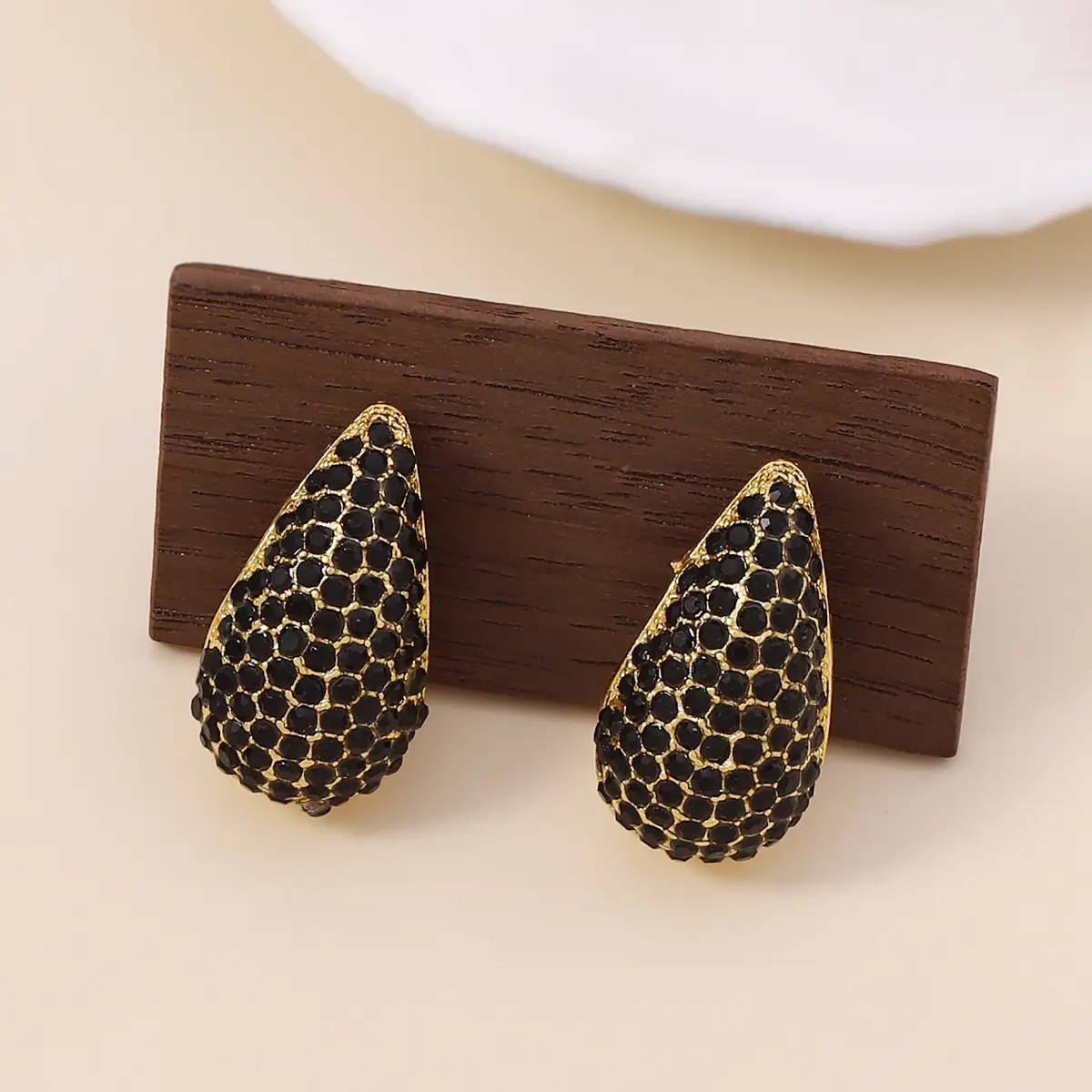 Fashionable Design Full Diamond Water Drop Ear Studs