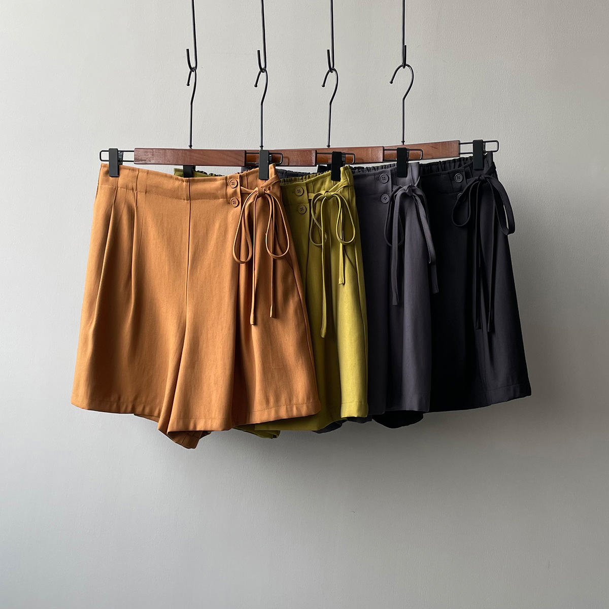 Title 10, Damen Sommer Shorts mit hohem Bund, Schnürung u...