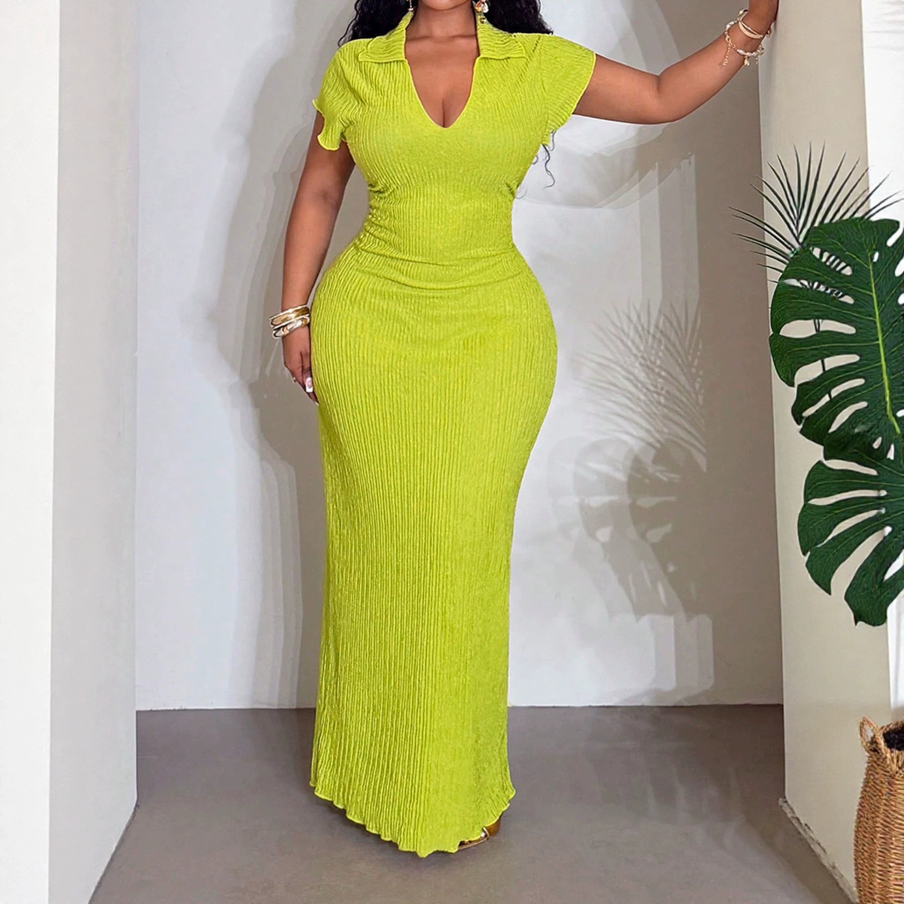 Elegant Polo-neck Knitted Midi Dress