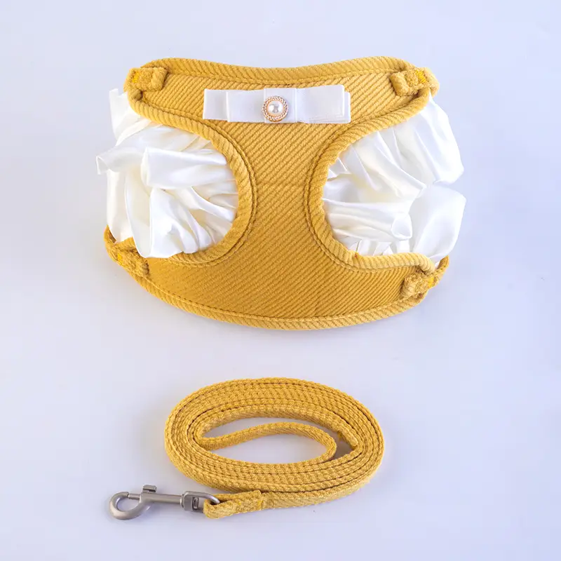 Cream Lace Bow Pet Leash