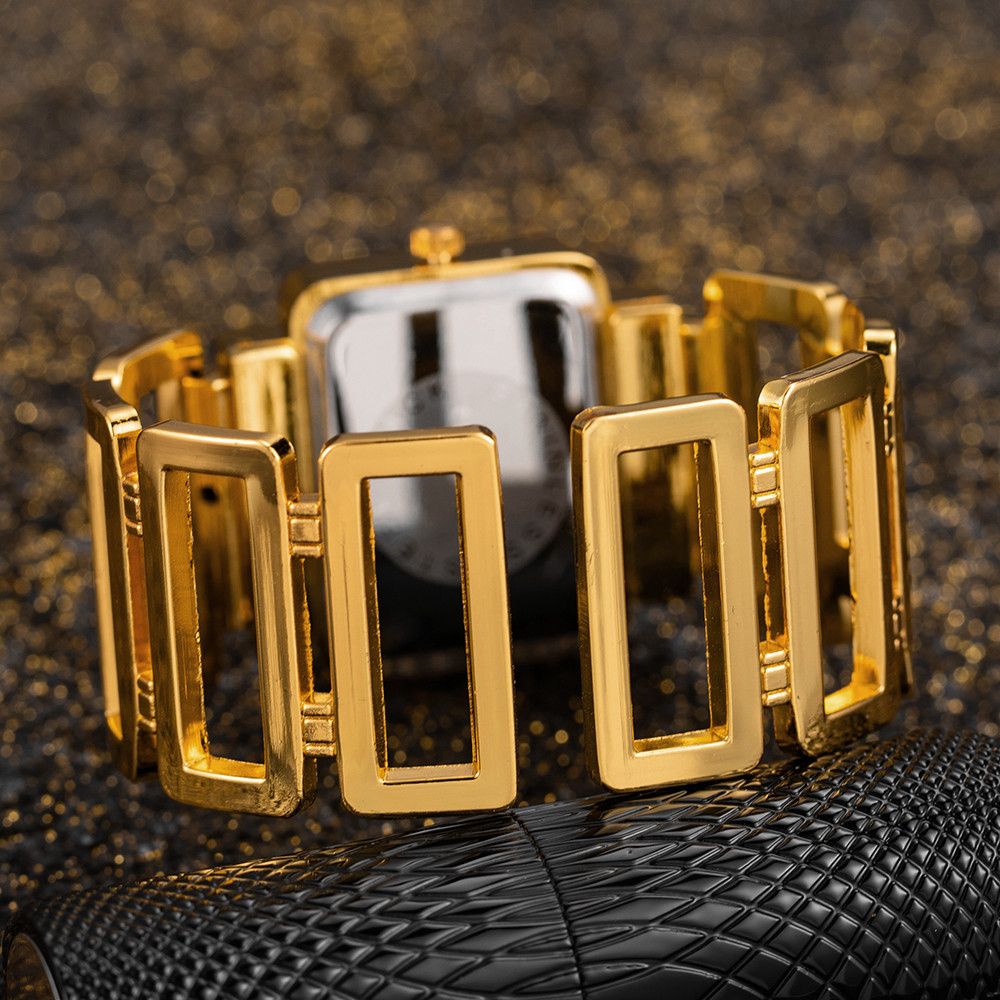 Fashionable Gold And Silver Womens Watch 5