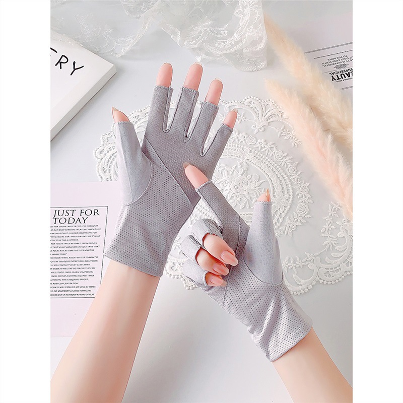 Sun Protection Half Finger Nail Gloves - Image 6