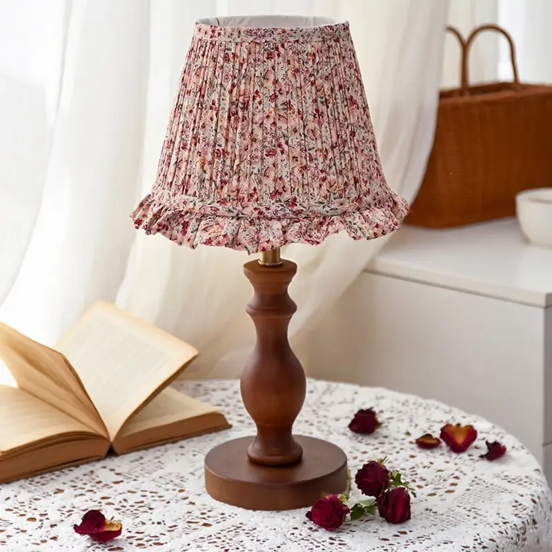 New Floral Fabric Decorative Table Lamp