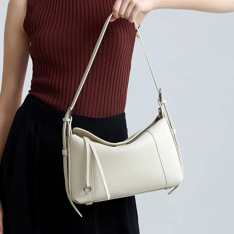 Elegant And Stylish Large-capacity Leather Crossbody Bag