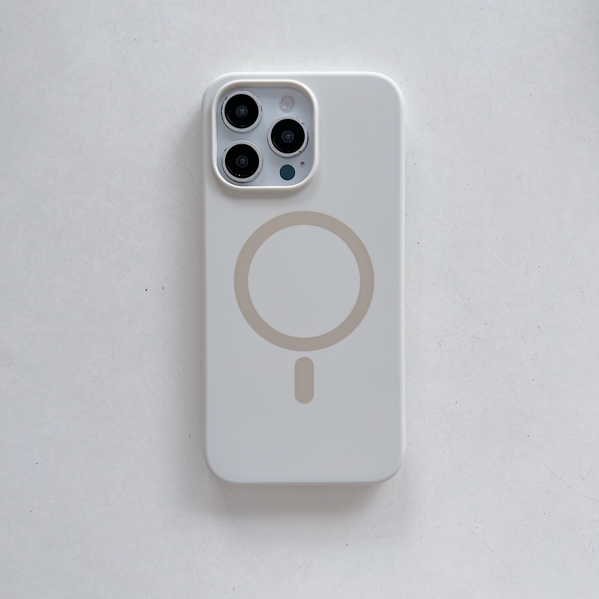 Solid Color Liquid Silicone Large Hole Magnetic Phone Case - Image 5