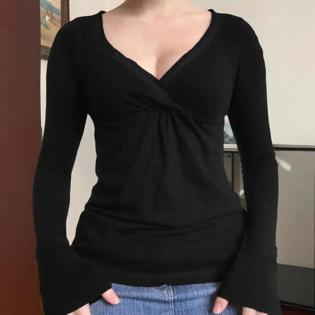 Black V-neck Long Sleeve Top For Women - Black