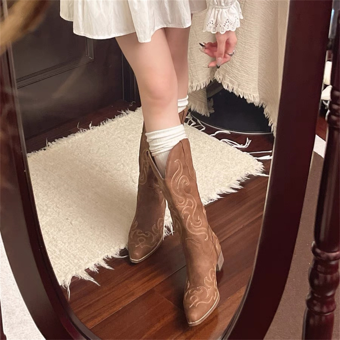 Embroidered Western Cowboy Boots, picture 3 of 5