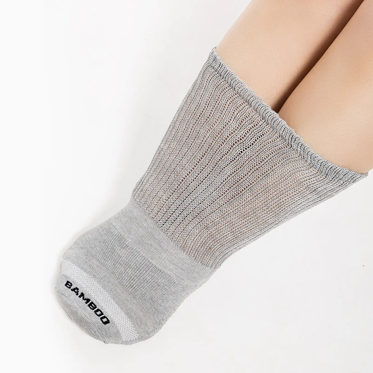 Non-constricting Loose-fit Socks Mid-calf