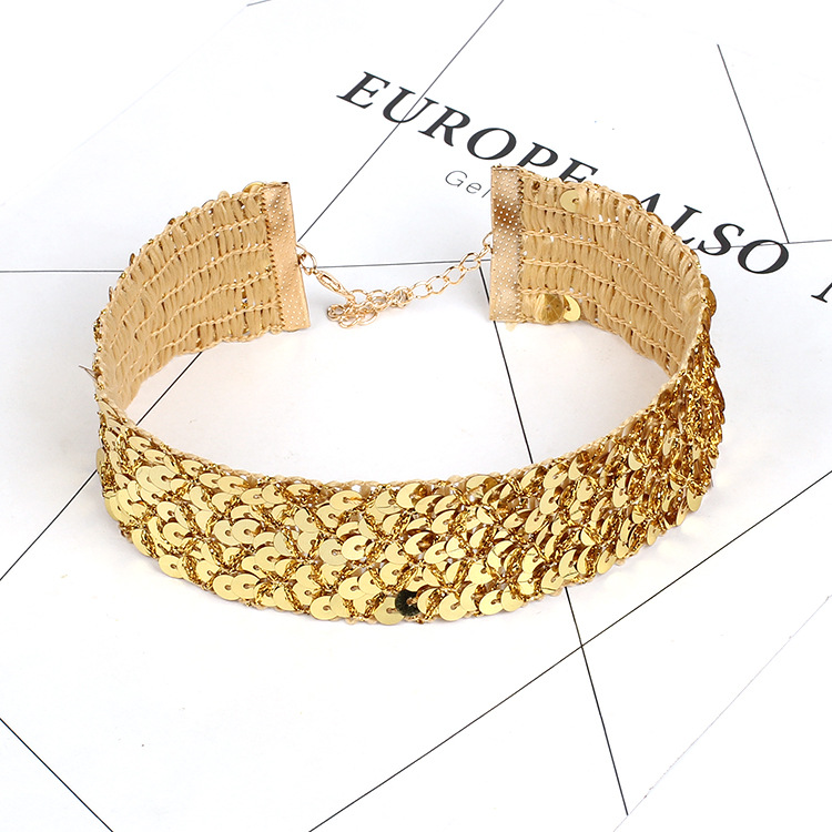 Flannel Scale Wide-brimmed Sequin Necklace