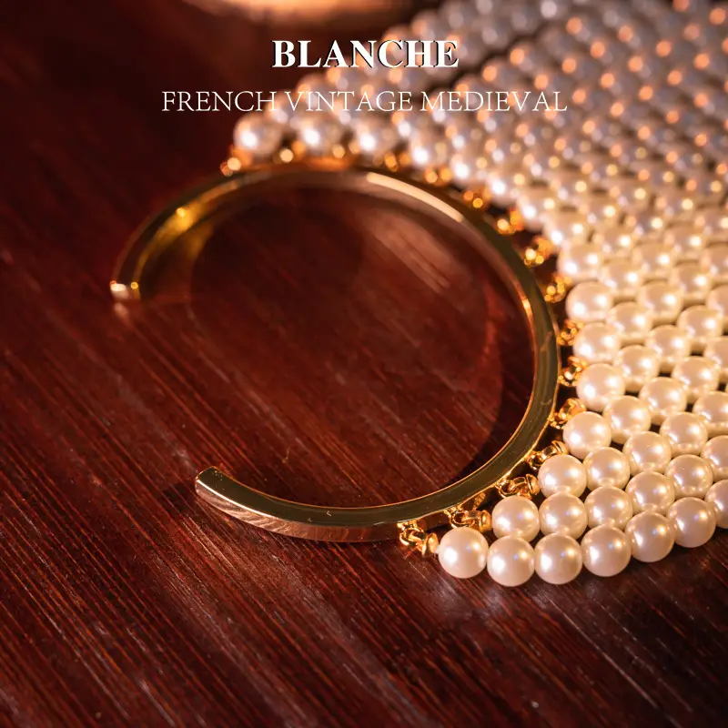 Glass Pearl Grace Retro Elegant Tassel Bracelet