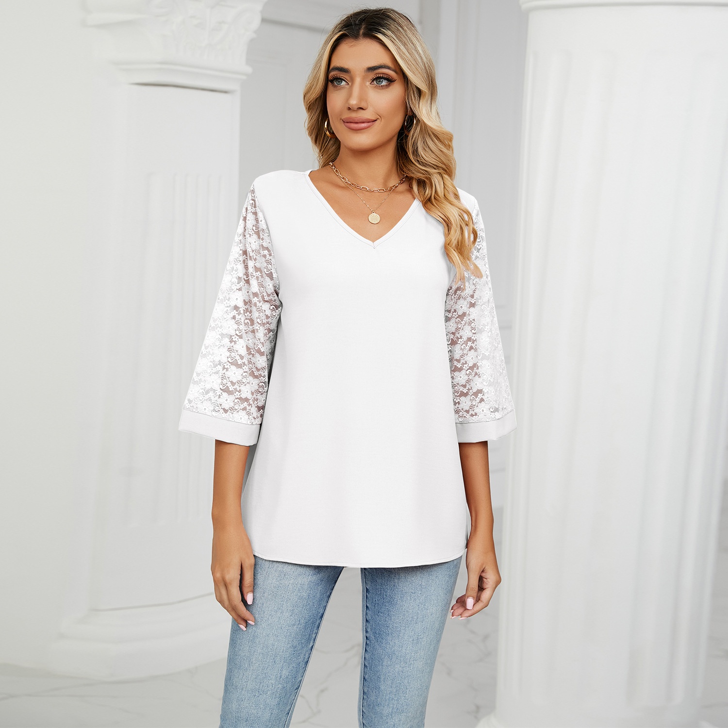 Loose V-neck Cropped Lace Bell Sleeve Patchwork Chiffon Bottoming Shirt