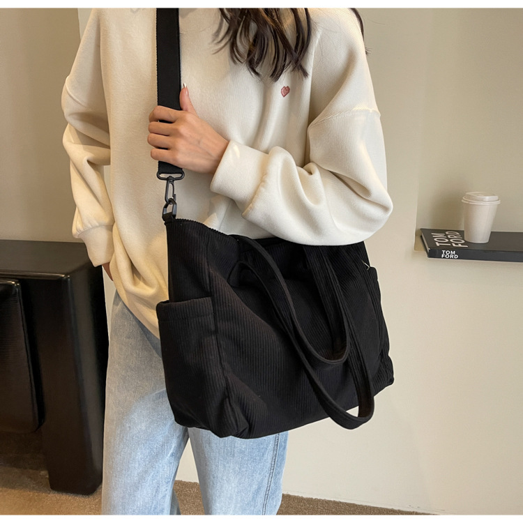 Large Capacity Art Student Shoulder Bag. Product information: Lining texture: Polyester, Applicable scenario: leisure travel, Color: creamy-white, green, black, Outer bag type: Sandwich pocket, Hardness: medium and soft, Material: corduroy, Suitcase shape