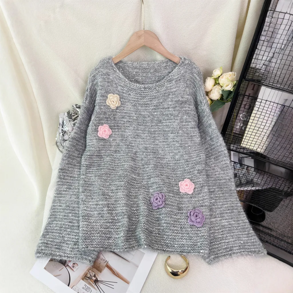 Sequined Knitted Pullover Round Neck Stitching Flower Fashion Sweater - Gray