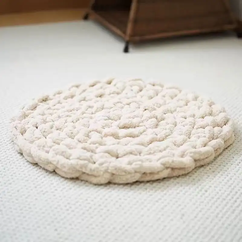 Hand-woven Thermal Knitting Pet Mat Dog And Cat Nest Mattress Wool Carpet