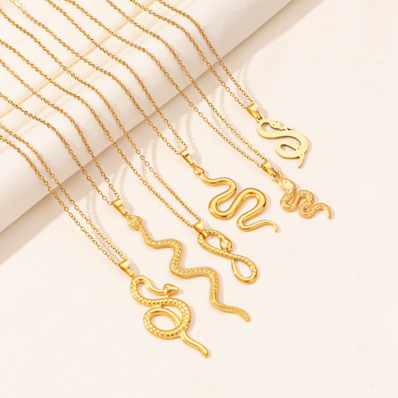New Snake Necklace Personality Affordable Luxury Stainless Steel