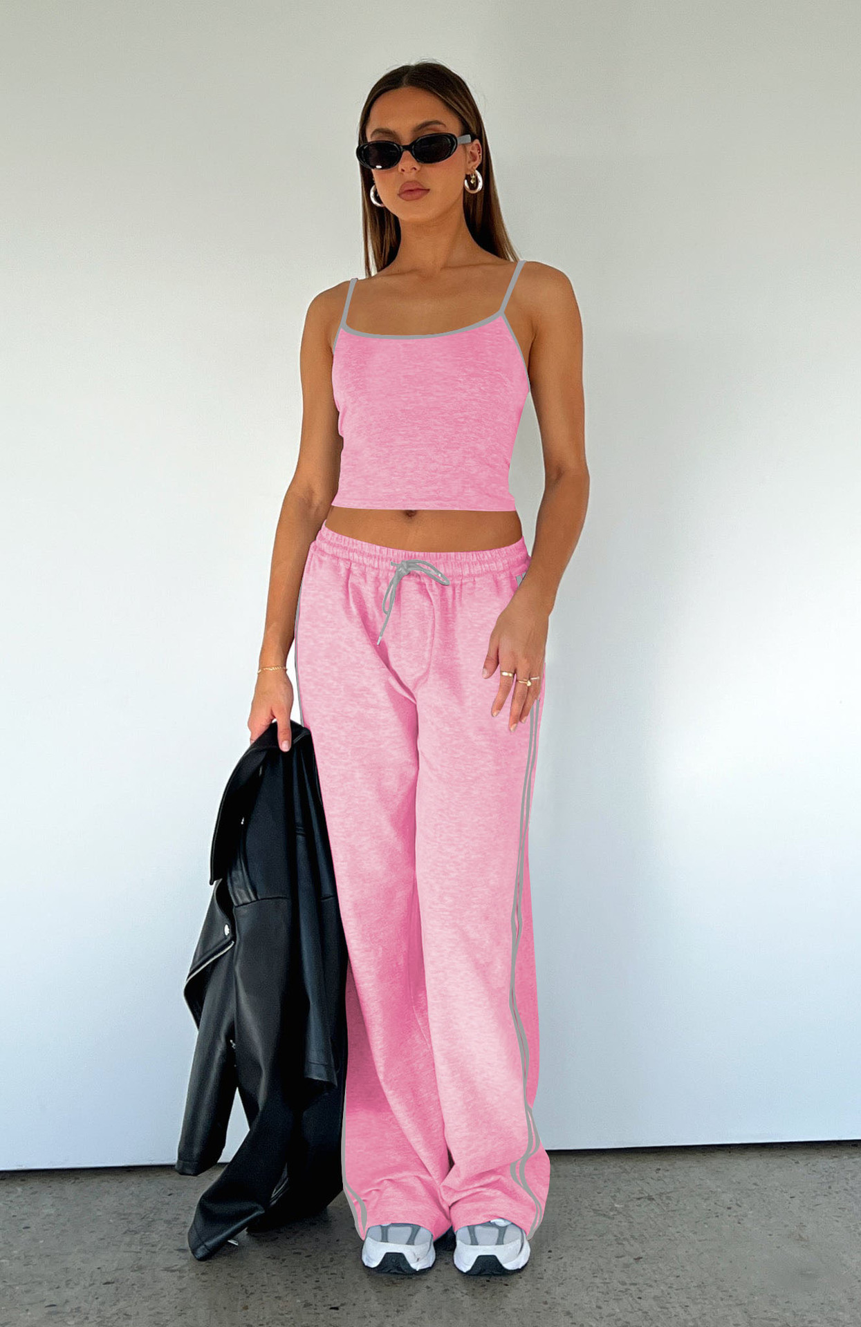 Buy Women's Clothing Online | Buy Trending Dresses for Women