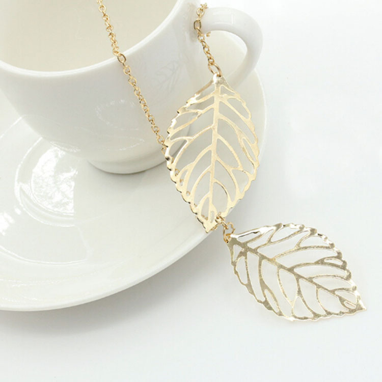 Retro Mori Style Metal Colorful Hollow Leaf Shaped Necklace