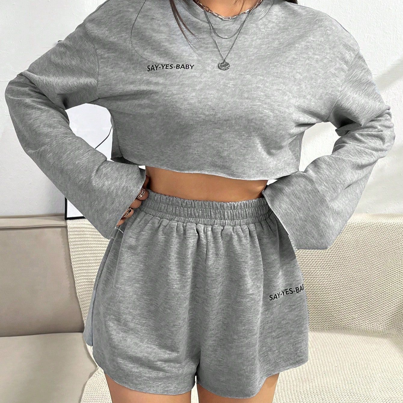 https://cf.cjdropshipping.com/quick/product/542747f5-28af-424c-b3f3-2df38e09d94d.jpg