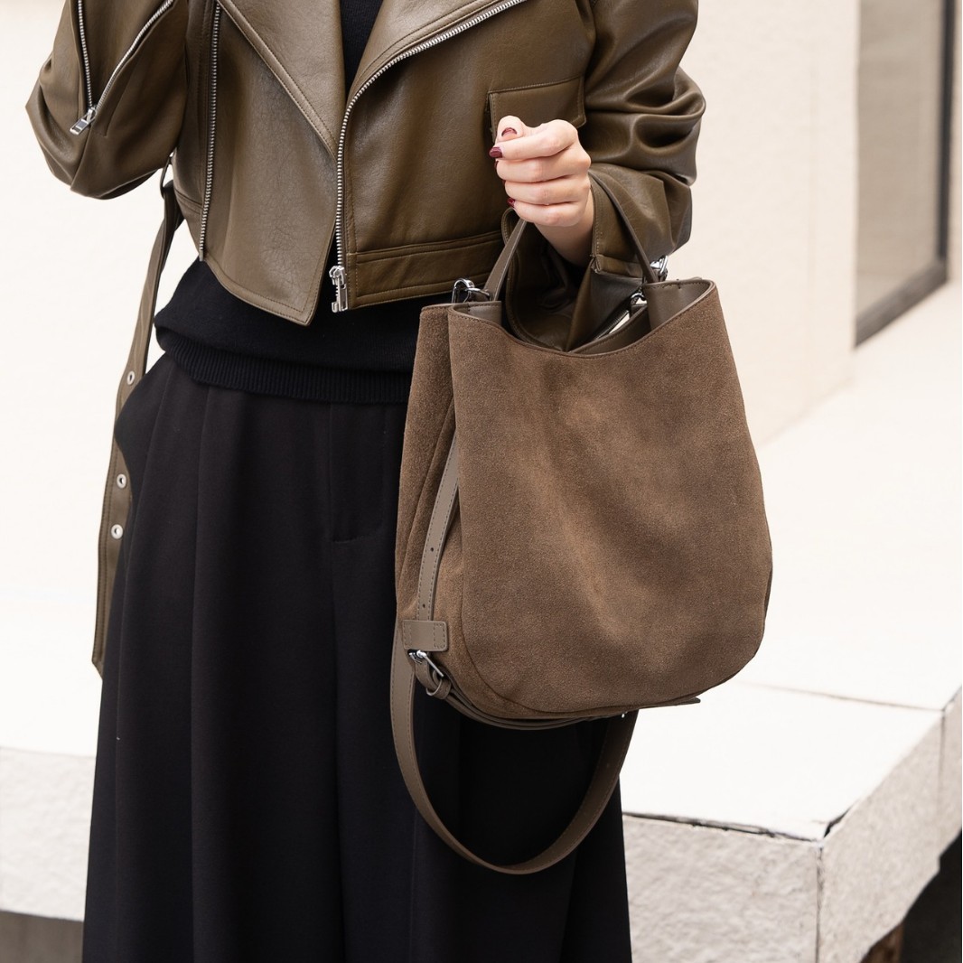 Matte Cowhide Niche Shoulder Crossbody Bag