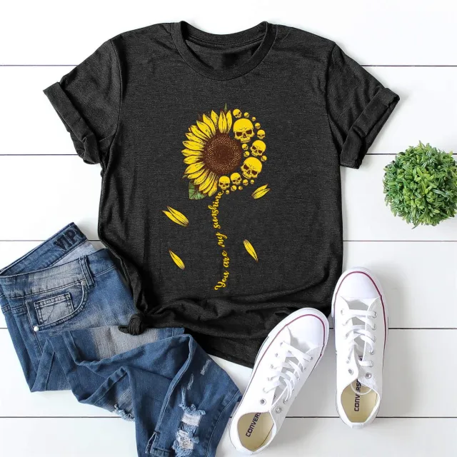 European And American Women's Clothing Loose Round Neck Chrysanthemum Short Sleeve Cotton T shirt Women Black - Shop at LoveMi