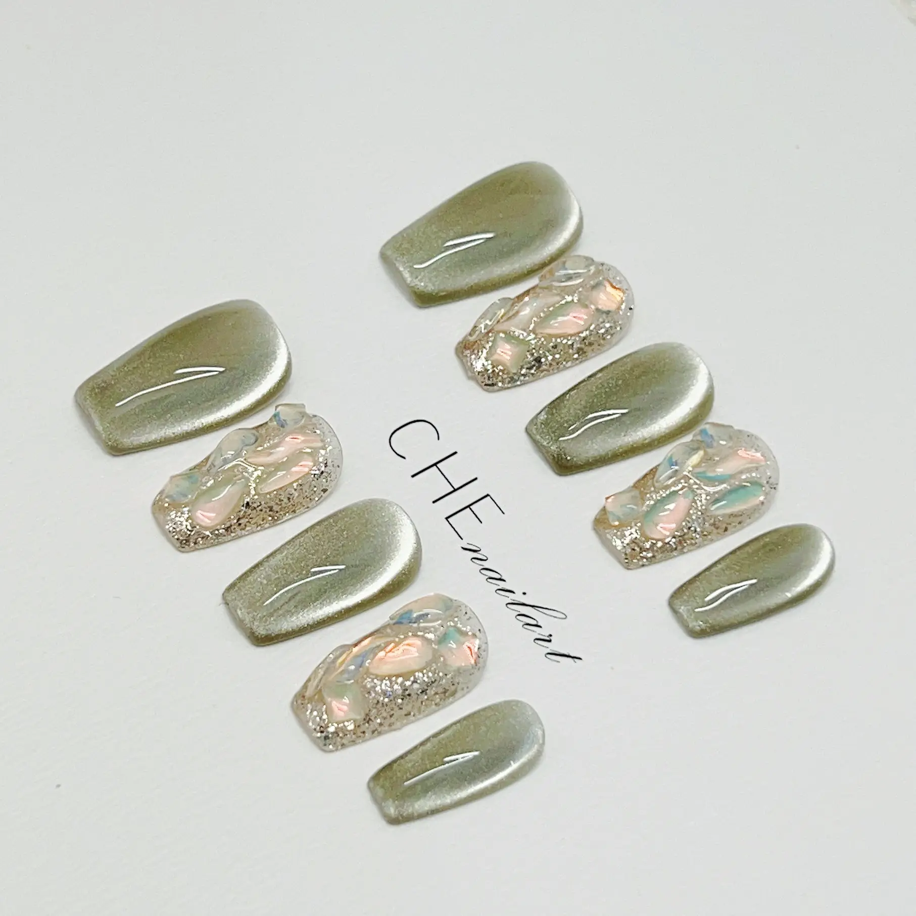 Handmade Wear Armor Green Cat Eye Nail Sticker
