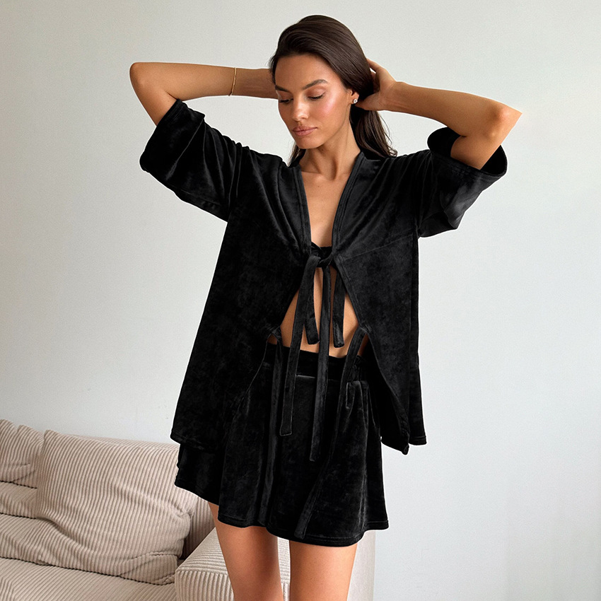 Black Knitted Velvet Pajama Cardigan With Three-quarter Sleeves And Shorts Womens Loungewear