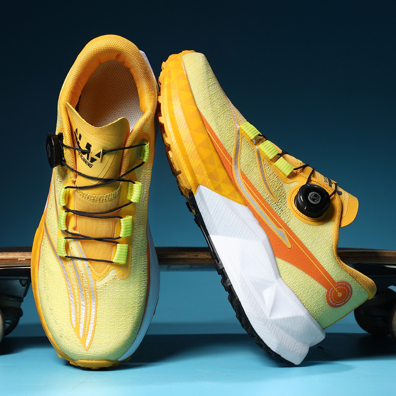 Off-road Hiking And Running Shoes With A Soft Sole High Elasticity Shock Absorption And Abrasion Resistance