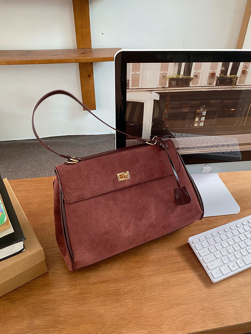 https://cf.cjdropshipping.com/quick/product/54b9e235-1d80-4ce5-83c8-46ff5ec7b19b.jpg