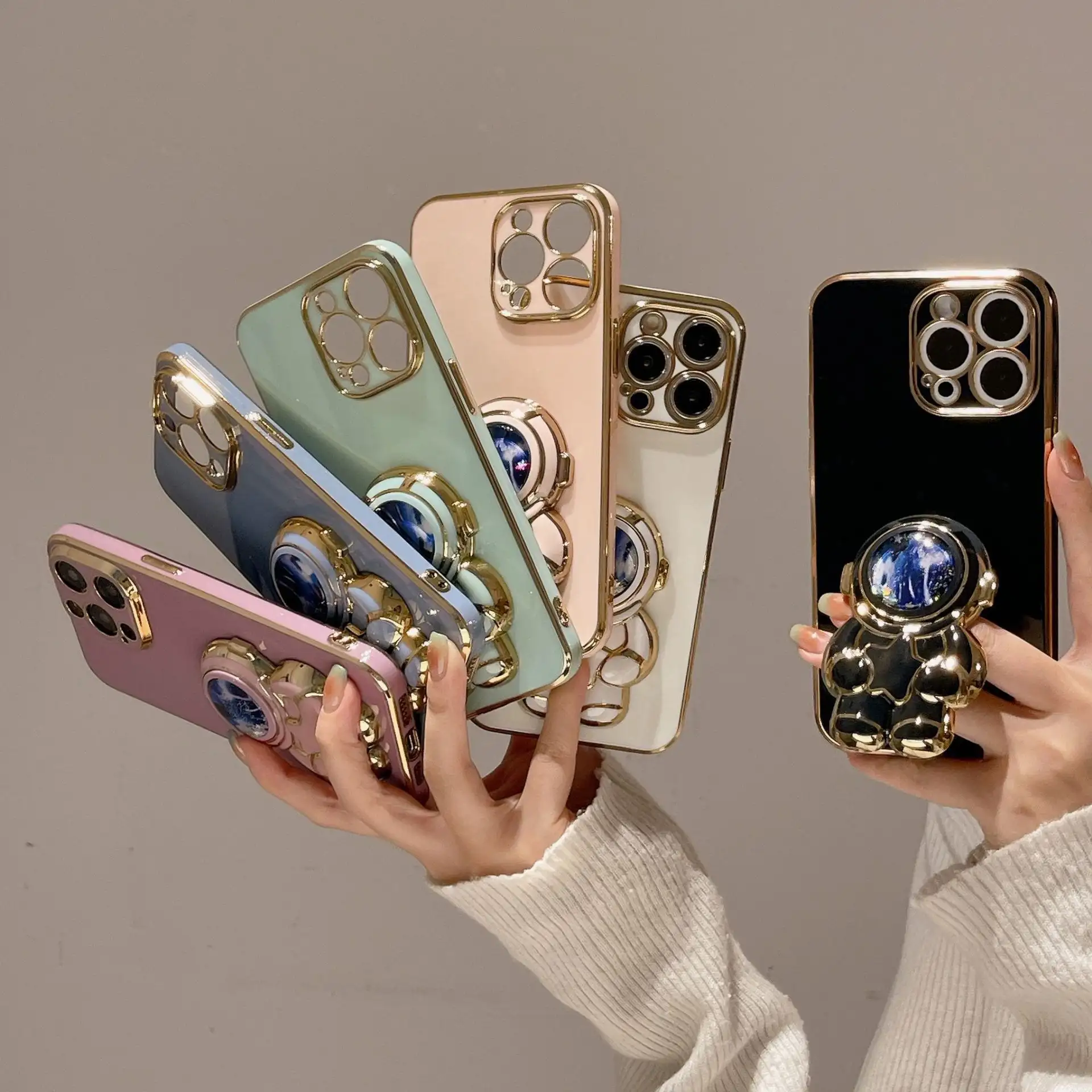 Quicksand Holding Star Spaceman Support Phone Case