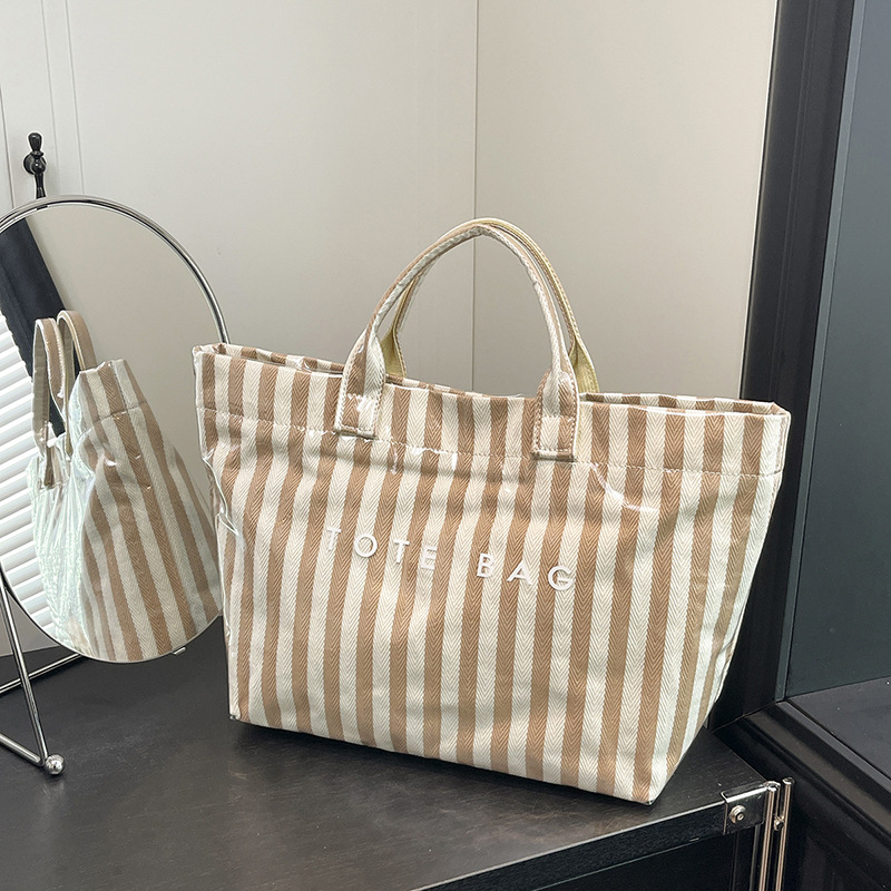 https://cf.cjdropshipping.com/quick/product/54c5b3e7-82b8-4776-bf02-b970c5c73eb3.jpg