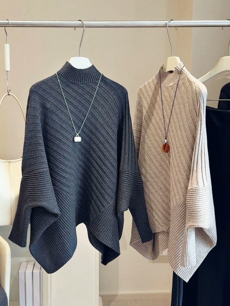 Women's long-sleeve batwing sweater supplier image 3