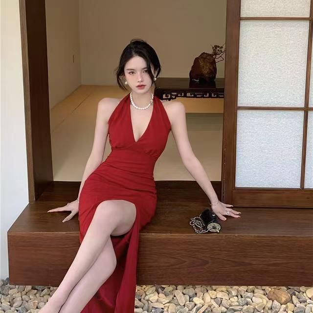 Style Retro Burgundy Sleeveless Sexy Backless Dress Red - Shop at LoveMi