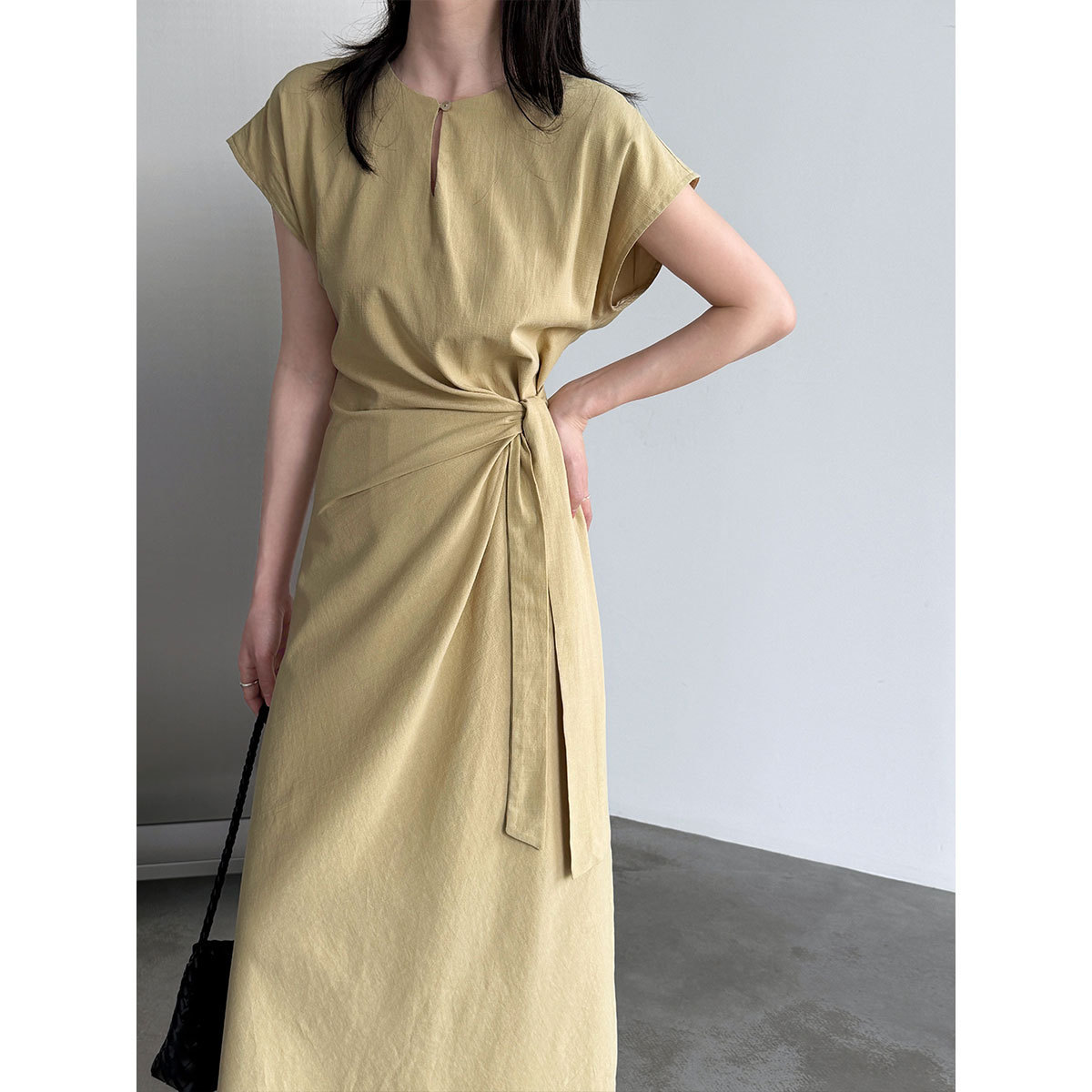 https://cf.cjdropshipping.com/quick/product/55284b4a-5348-4262-a723-7680703e7527.jpg
