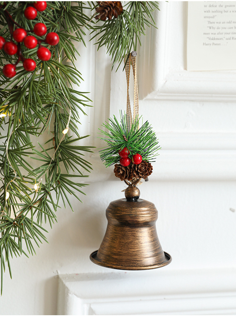 New Metal Iron Art Jingling Bell Pendant Creative