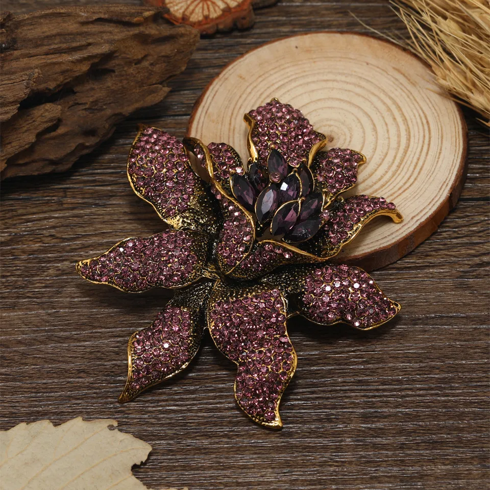 Accessories New Vintage Rhinestone Flower Brooch - Giant Cannibal Purple