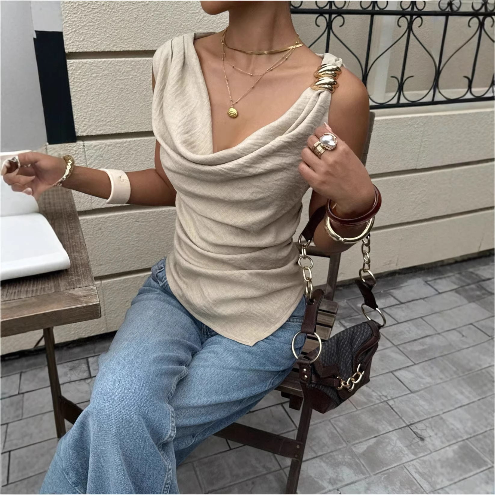 Women's Vest With Metal Decorations Sleeveless Shirt