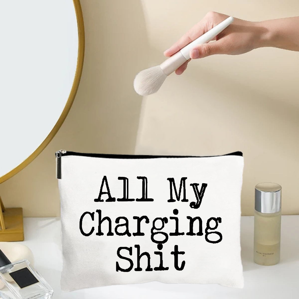 https://cf.cjdropshipping.com/quick/product/5561a8c7-74dc-49b3-a4dc-11778219d387.jpg