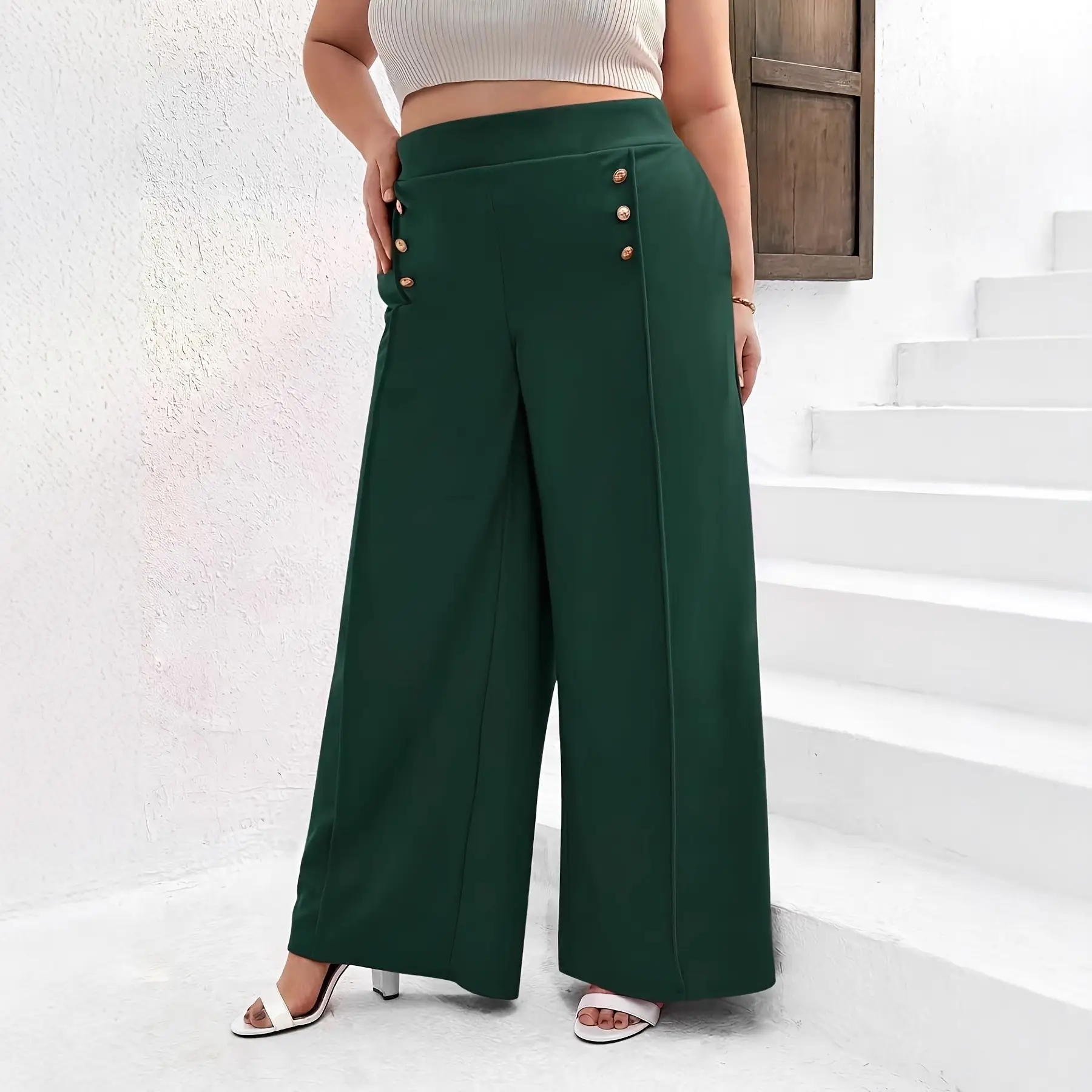 Green Draping Design Featuring Button Details And Pockets
