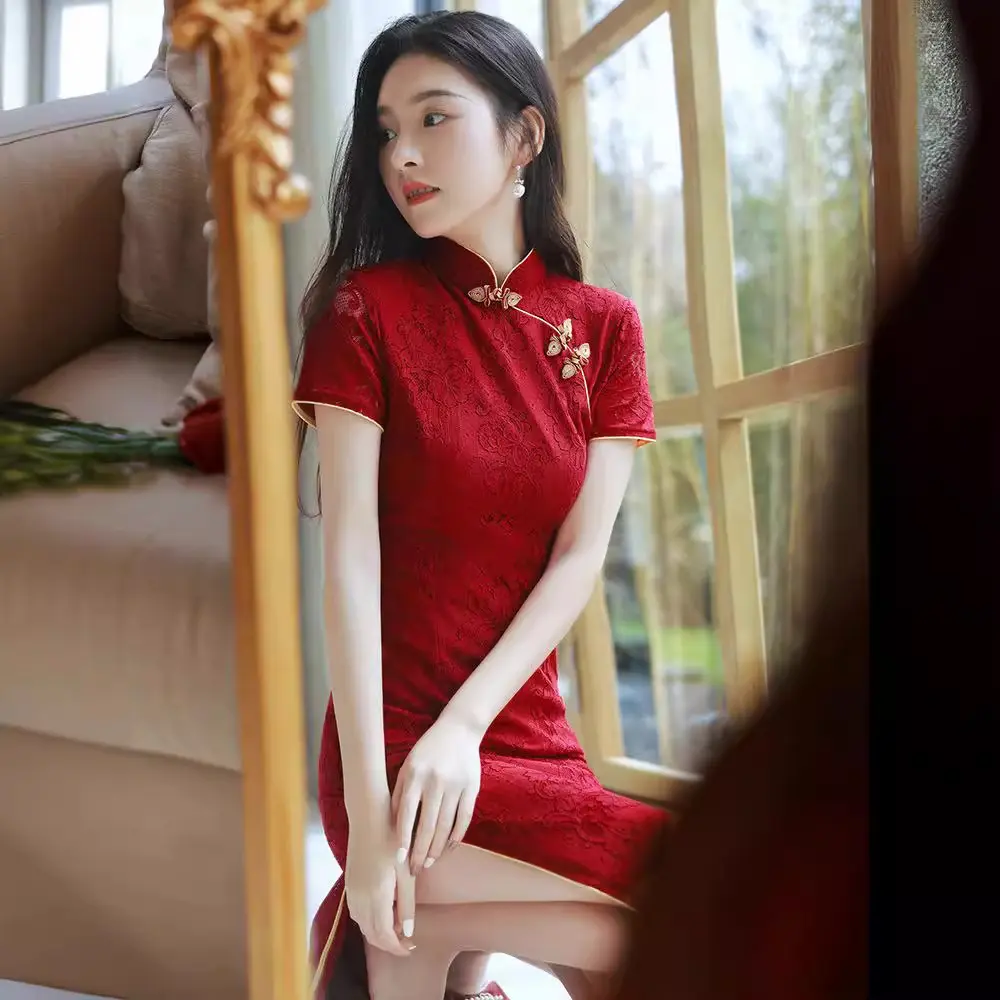 Elegant, High-end Long Engagement And Wedding Dress